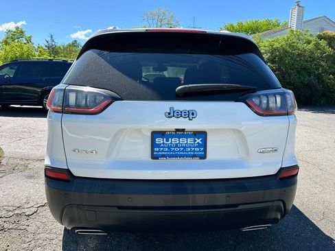 Used 2021 Jeep Cherokee Latitude Lux AWD/4WD image 5