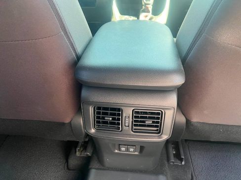 Used 2021 Toyota RAV4 SE w/ Weather & Moonroof Package AWD/4WD image 15