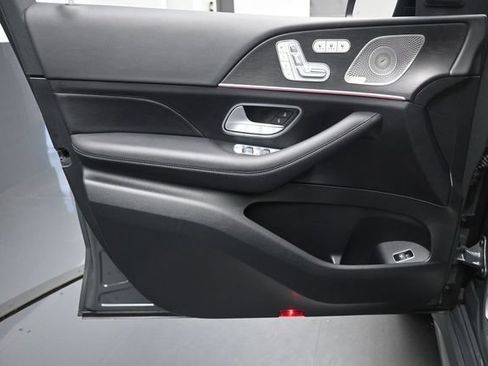 Used 2026 Mercedes-Benz GLS 450 4MATIC image 20