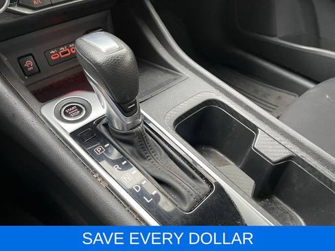 Used 2024 Nissan Sentra SV FWD image 11