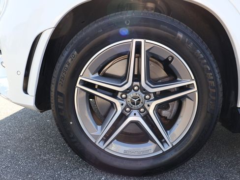 Certified 2022 Mercedes-Benz GLE 450 4MATIC image 9