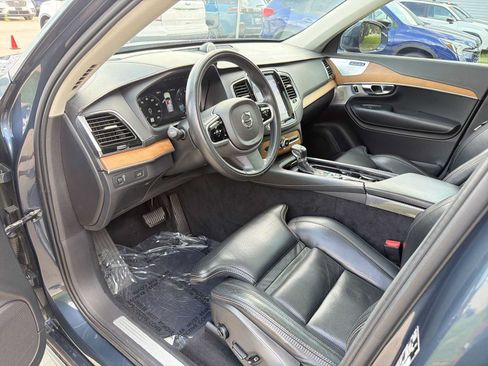 Used 2019 Volvo XC90 T6 Inscription w/ Advanced Package AWD/4WD image 2