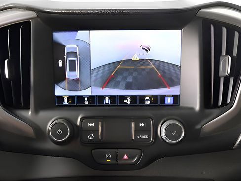 Used 2024 GMC Terrain AT4 w/ Tech Package image 15