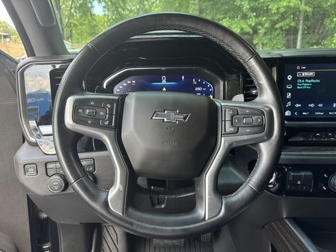 Certified 2024 Chevrolet Silverado 1500 LT Trail Boss w/ Convenience Package II AWD/4WD image 24