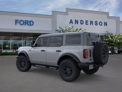 New 2026 Ford Bronco Badlands AWD/4WD image 4
