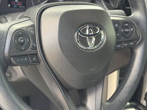 Used 2025 Toyota Corolla Cross AWD Hybrid image 14