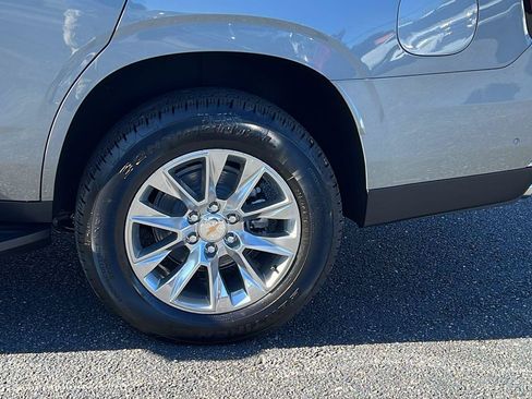 New 2026 Chevrolet Tahoe Premier AWD/4WD image 9