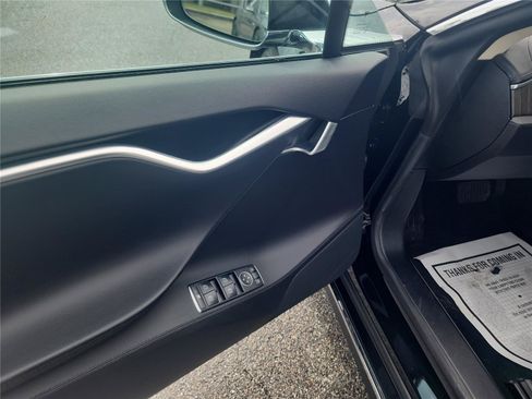 Used 2013 Tesla Model S RWD image 11
