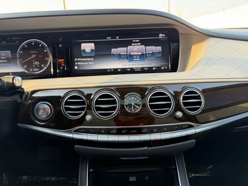Used 2016 Mercedes-Benz Maybach S 600 image 15