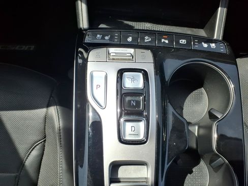 Certified 2023 Hyundai Tucson Limited AWD/4WD image 20