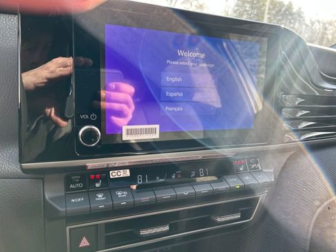 New 2026 Toyota Camry SE image 12