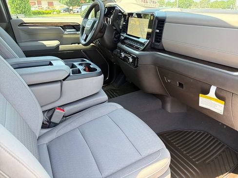 New 2026 GMC Sierra 1500 SLE w/ Preferred Package AWD/4WD image 21