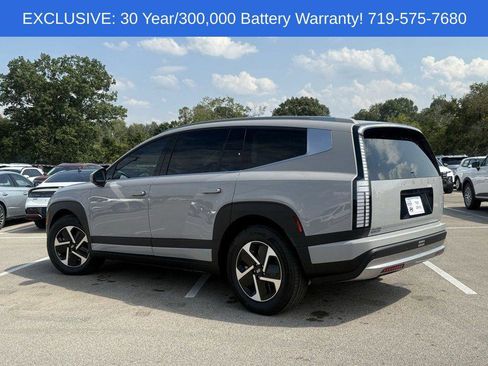 New 2026 Hyundai Ioniq 9 Calligraphy image 3