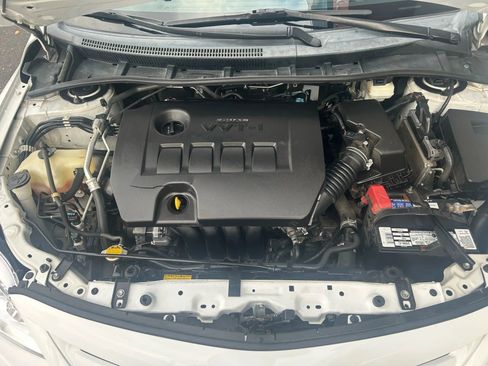 Used 2012 Toyota Corolla LE image 21