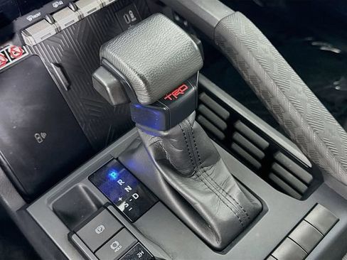 Certified 2024 Toyota Tacoma TRD Sport w/ TRD Sport Upgrade Package AWD/4WD image 18