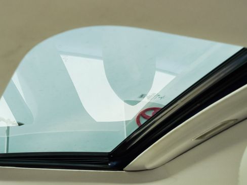 Used 2020 Ford Fusion SEL FWD image 24