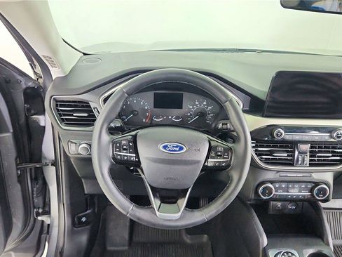 Used 2022 Ford Escape SE w/ Convenience Package image 31