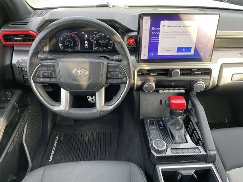 Used 2024 Toyota Tacoma TRD Sport image 25