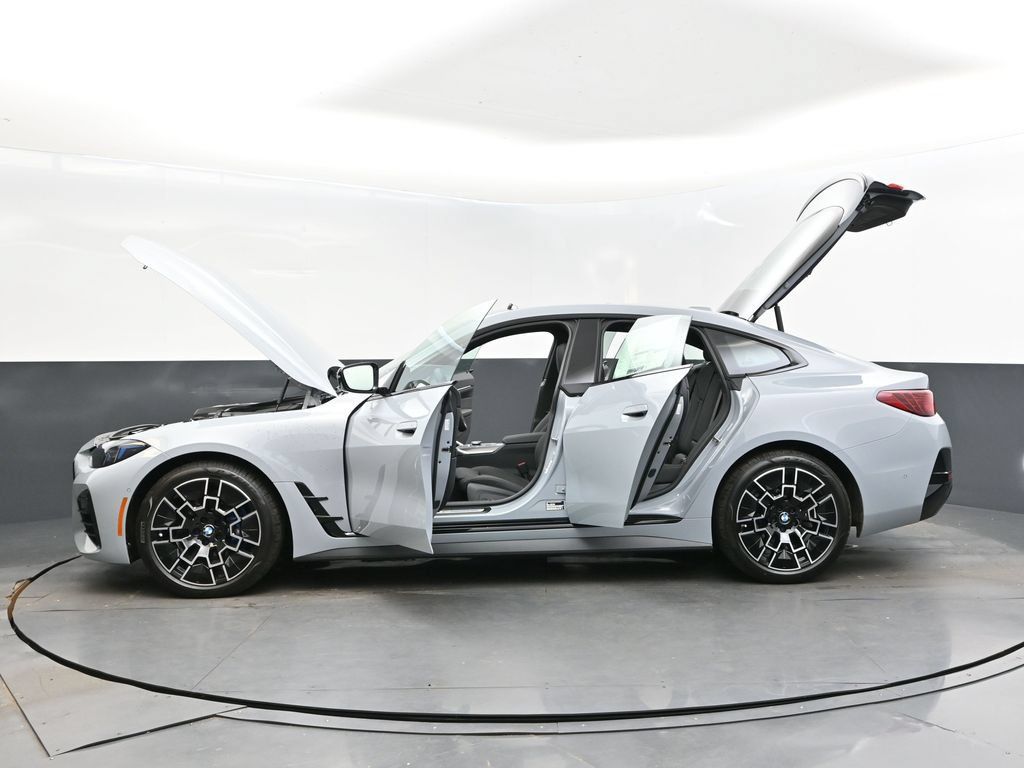 Certified 2026 BMW 430i w/ M Sport Package RWD image 46
