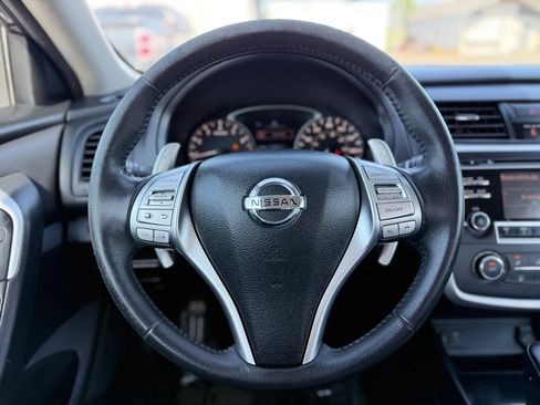 Used 2016 Nissan Altima 2.5 SR image 24