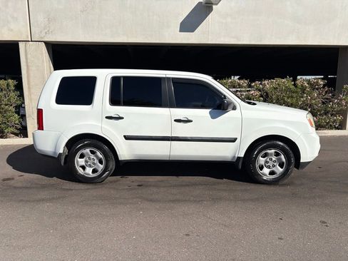 Used 2015 Honda Pilot LX image 3