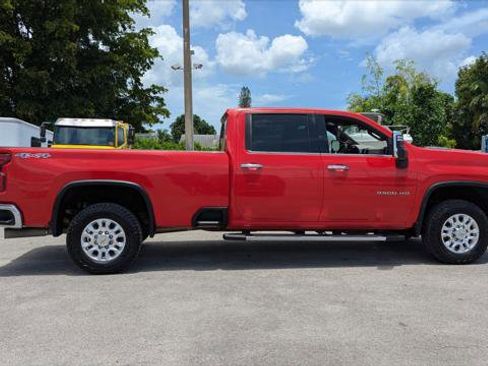 Used 2024 Chevrolet Silverado 3500 LTZ w/ LTZ Convenience Package AWD/4WD image 9