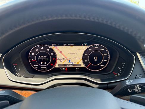 Used 2018 Audi Q5 2.0T Premium Plus AWD/4WD image 16