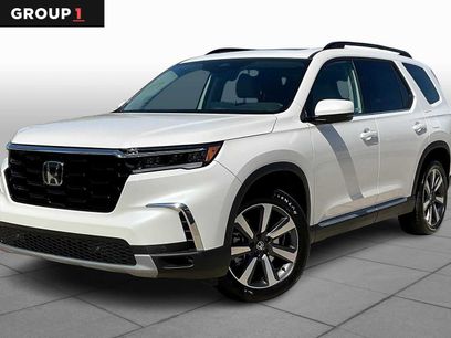 New 2025 Honda Pilot Touring