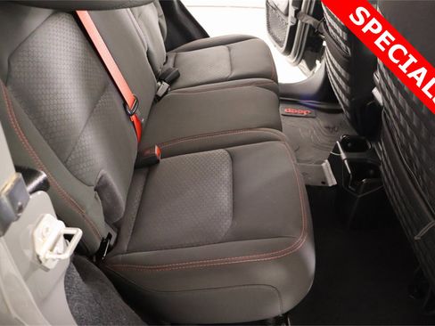 Used 2020 Jeep Wrangler Unlimited Rubicon w/ Quick Order Package 28Y Recon image 13