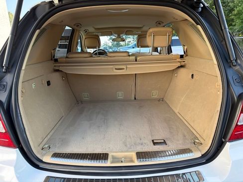 Used 2010 Mercedes-Benz ML 350 2WD image 17
