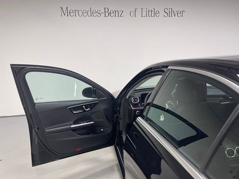 Used 2022 Mercedes-Benz C 300 4MATIC Sedan image 17