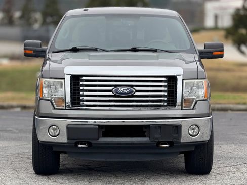 Used 2011 Ford F150 XLT w/ XLT Chrome Pkg image 5
