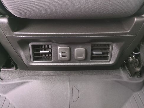 Certified 2021 Chevrolet Silverado 1500 RST image 20