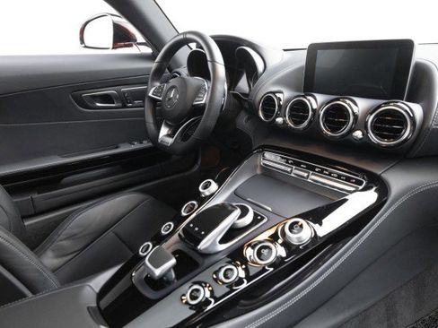 Used 2017 Mercedes-Benz AMG GT Coupe image 12