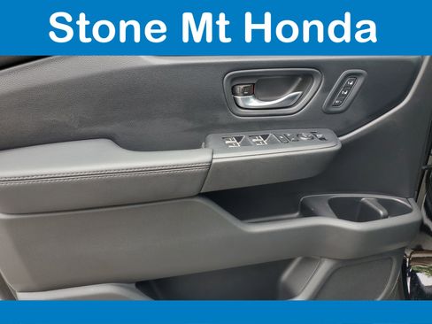 Used 2025 Honda Pilot EX-L image 20