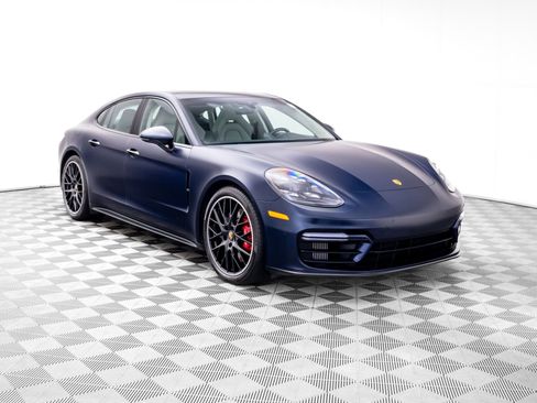 Certified 2022 Porsche Panamera GTS AWD/4WD image 6