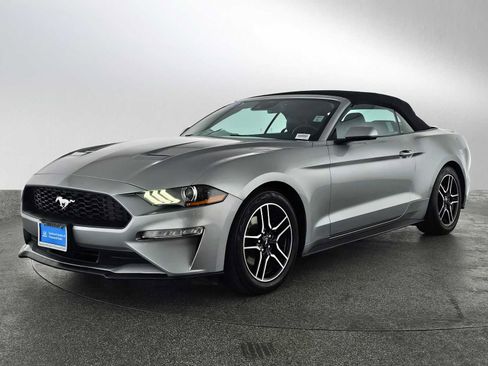 Used 2022 Ford Mustang Premium image 7