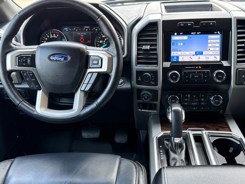 Certified 2019 Ford F150 Lariat AWD/4WD image 14