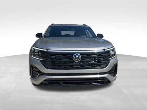 New 2026 Volkswagen Atlas Cross Sport SEL R-Line image 8