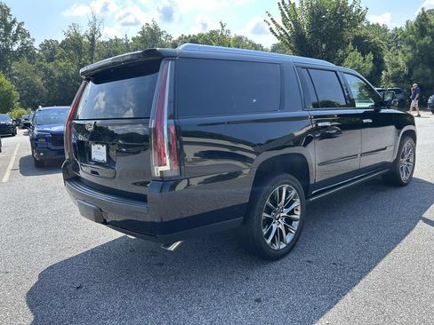 Used 2020 Cadillac Escalade ESV Premium Luxury AWD/4WD image 5