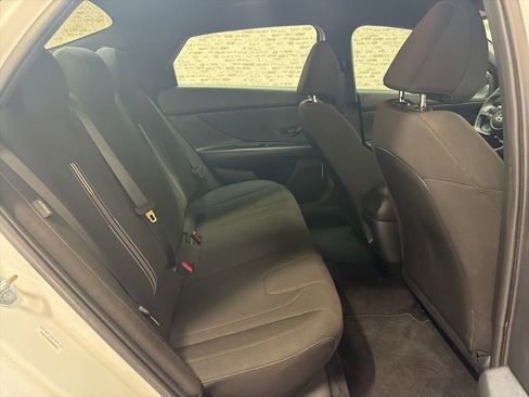 Certified 2025 Hyundai Elantra Sport FWD image 11
