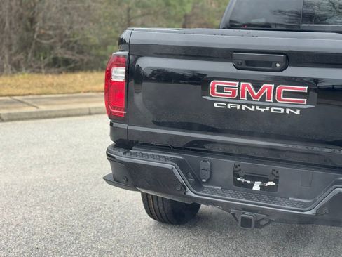 New 2026 GMC Canyon Elevation w/ Convenience Package image 15