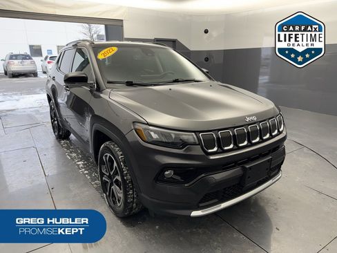 Used 2022 Jeep Compass Limited image 1
