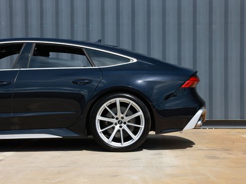 Used 2021 Audi RS 7 Sportback w/ RS 7 Executive Package AWD/4WD image 31