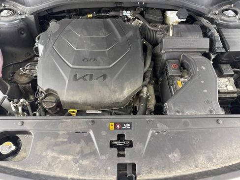 Certified 2025 Kia Telluride S FWD image 19