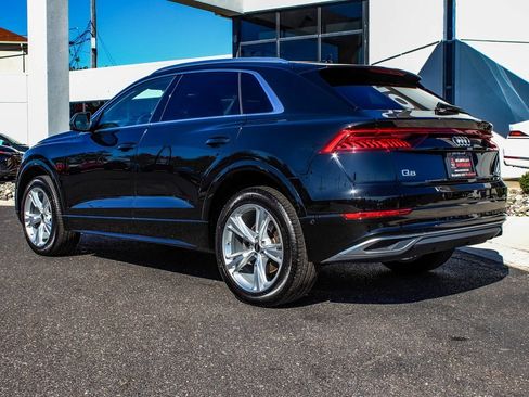 Used 2022 Audi Q8 Premium Plus w/ Premium Plus Package image 4