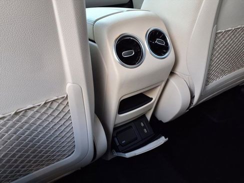 Used 2025 Mercedes-Benz GLA 250 4MATIC image 19