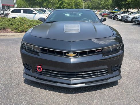 Used 2015 Chevrolet Camaro SS w/ SS Performance Package RWD image 3