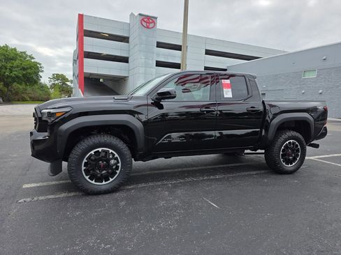New 2026 Toyota Tacoma TRD Off-Road AWD/4WD image 3