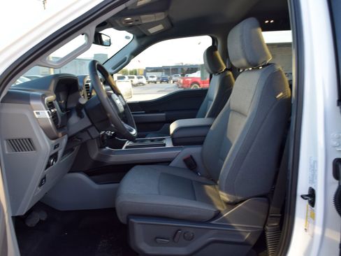New 2026 Ford F150 XLT w/ Equipment Group 302A MID AWD/4WD image 18